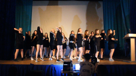 Творческий номер 2-го отряда!